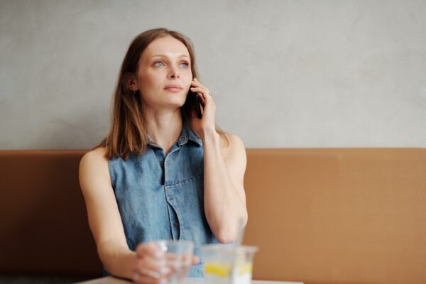 female mortgage loan originator on a call with new self generated lead